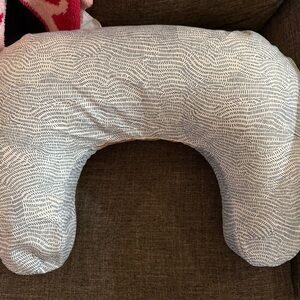 Gray and White Patterned Nursing Pillow